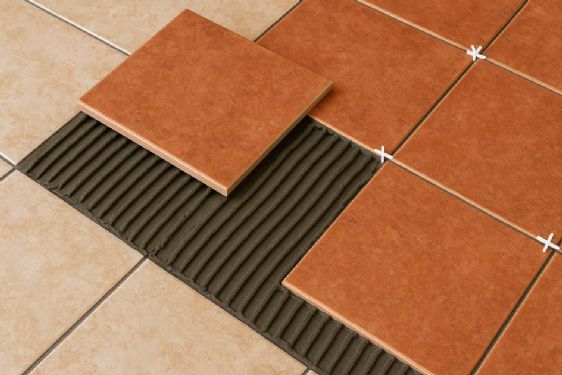 舊地磚能否直接鋪新磚？施工條件與風險完整說明